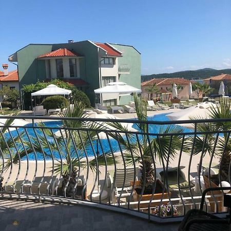 Aparthotel Gardenia Vacation Settlement Sosopol Exterior foto