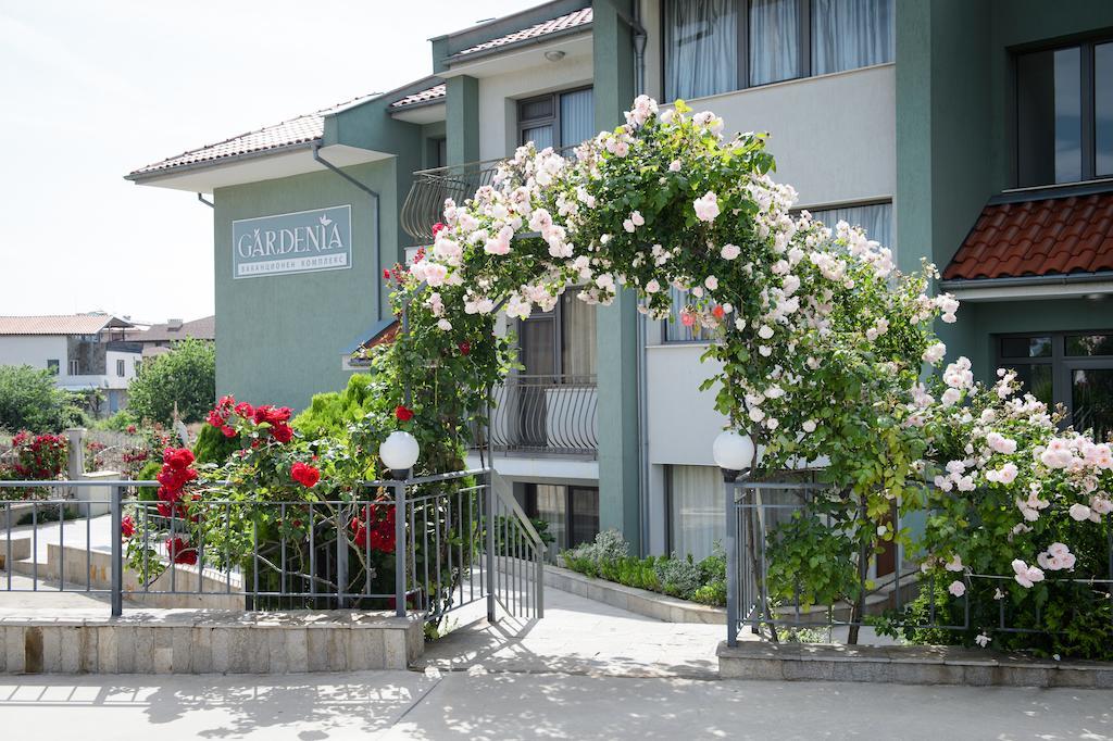 Aparthotel Gardenia Vacation Settlement Sosopol Exterior foto